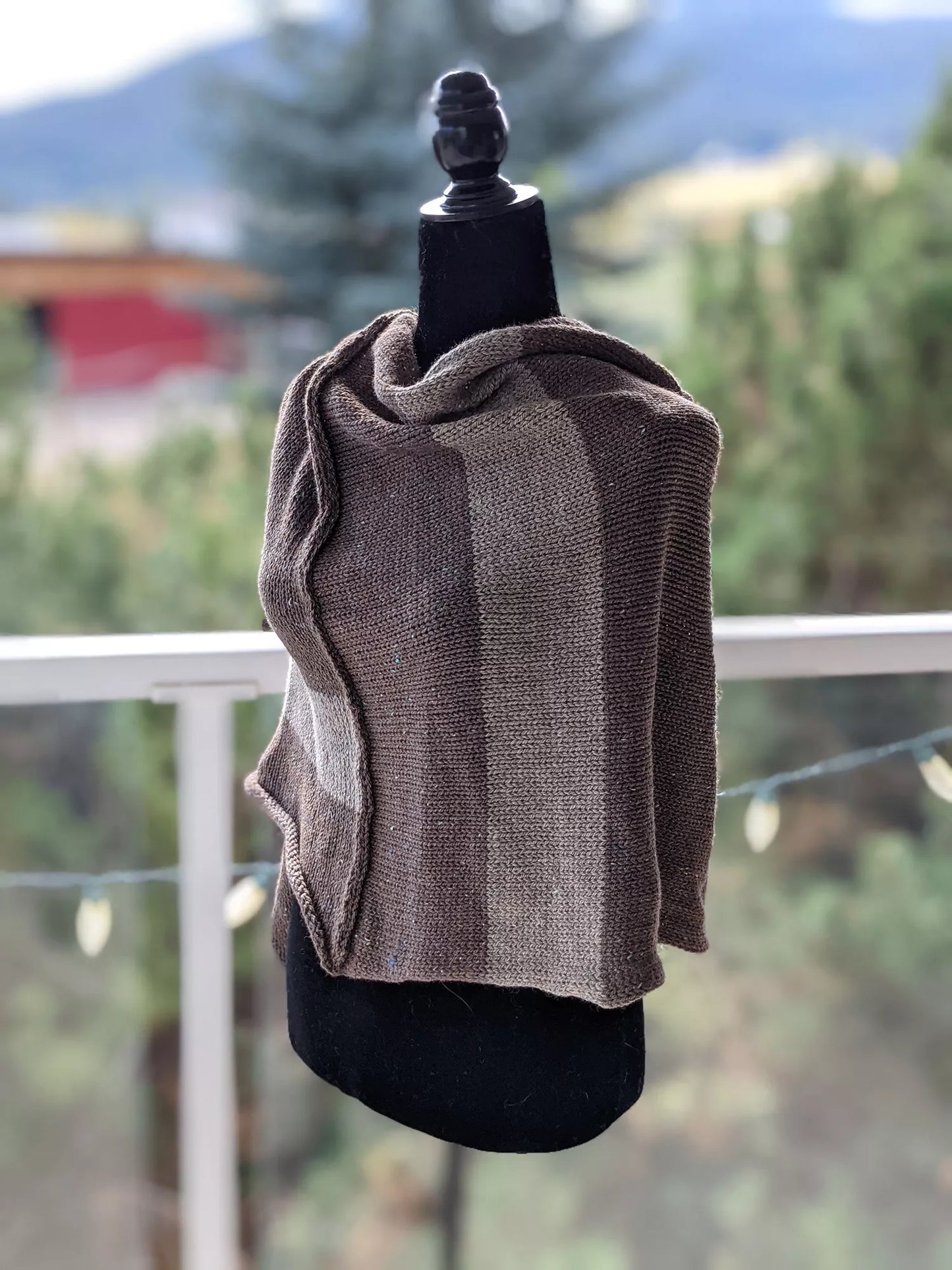 Cariboo Poncho (one point)